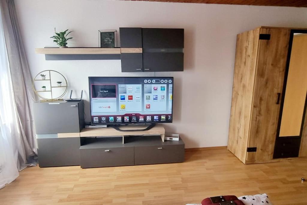 Schoene, Gemuetliche Wohnung, Voll Ausgestattet Wuppertal Exterior foto